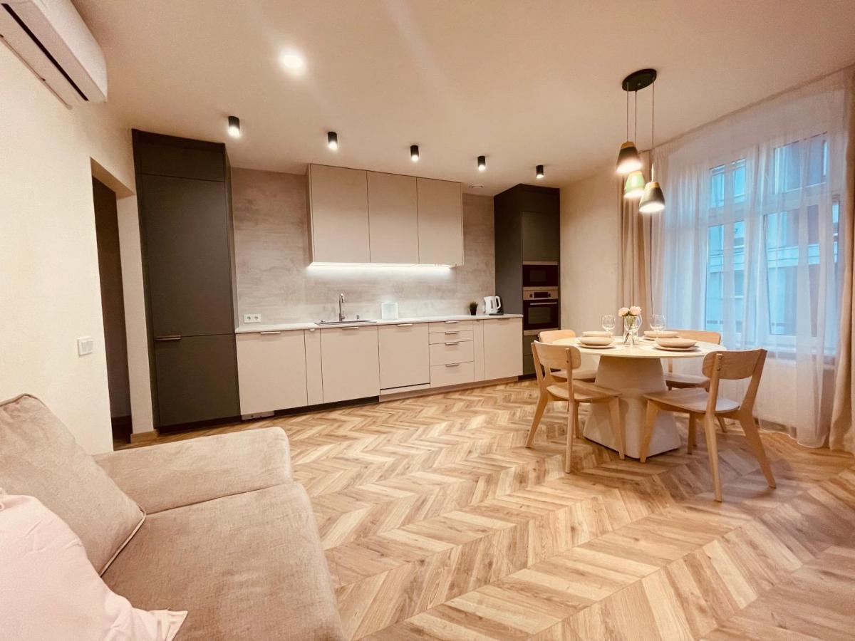 Kobiela Apartments Family Delux Ktw City Center Катовіце Екстер'єр фото