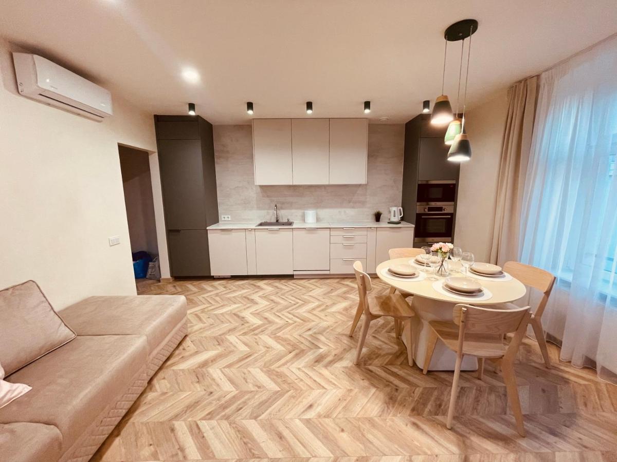 Kobiela Apartments Family Delux Ktw City Center Катовіце Екстер'єр фото
